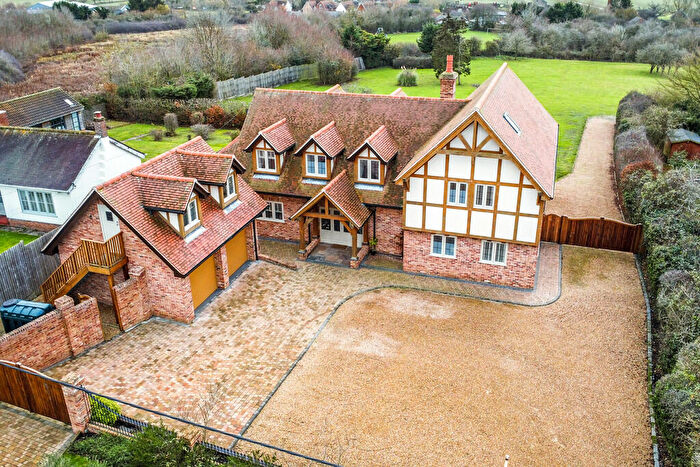 5 Bedroom Detached House For Sale In Church Road, Peldon, CO5