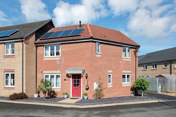 3 Bedroom Semi-Detached House For Sale In Farrer Way, Barleythorpe, LE15