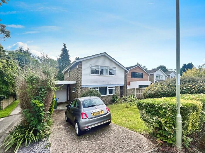 4 Bedroom Detached House To Rent In Queens Road, Warsash, SO31