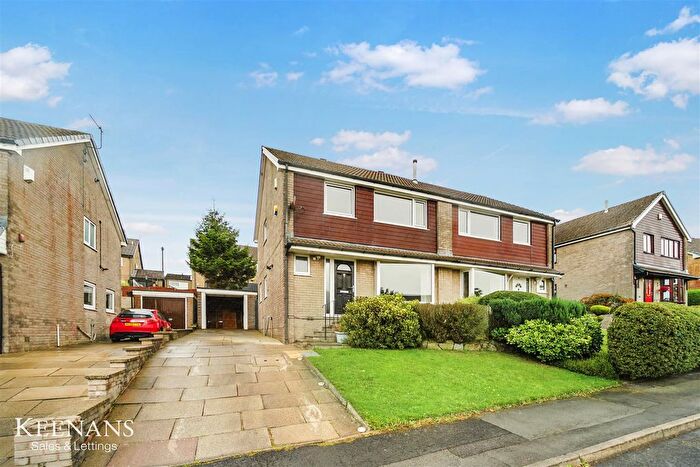 4 Bedroom Semi-detached House For Sale In Hapton Way, Loveclough, Rossendale, BB4
