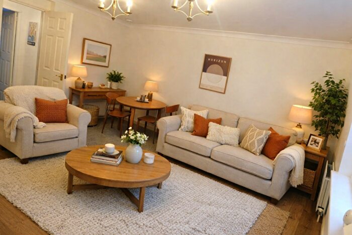 3 Bedroom Flat To Rent In , Russell Gardens, Edinburgh, EH12