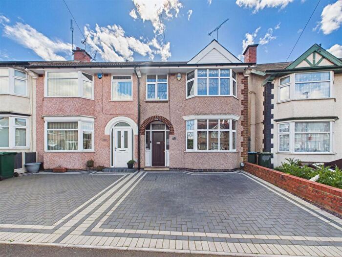 3 Bedroom End Of Terrace House For Sale In Glencoe Road, Stoke, Coventry * No Chain*, CV3