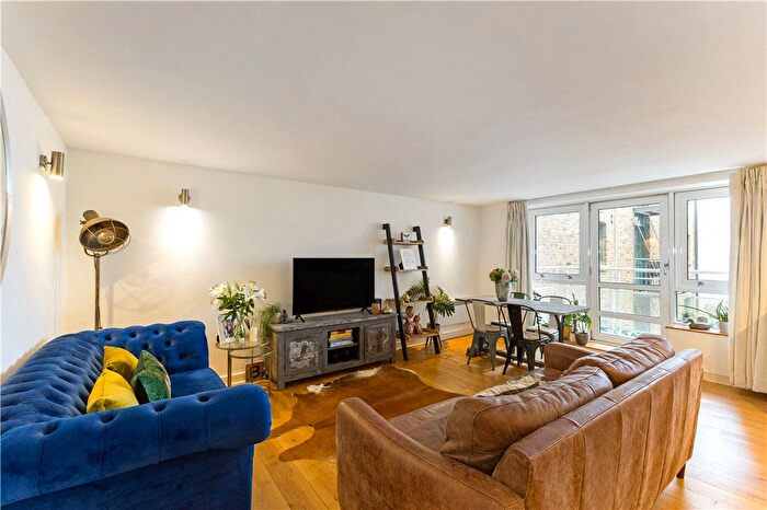 2 Bedroom Flat For Sale In Mill Street, London, SE1