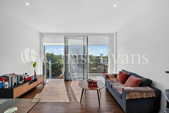 1 Bedroom Flat For Sale In Lacewood Apartments, Timberyard Street, Deptford, London, SE8