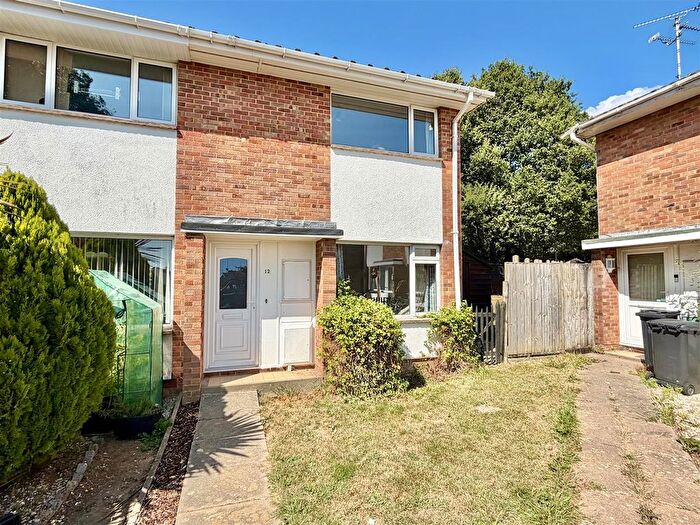 2 Bedroom End Terrace House For Sale In Hickory Close, Upton, BH16
