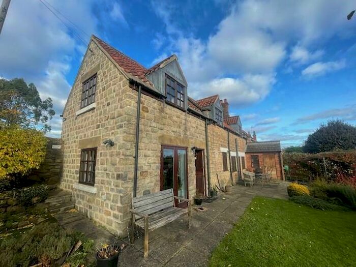 2 Bedroom Cottage For Sale In Scarcliffe Lanes, Upper Langwith, NG20