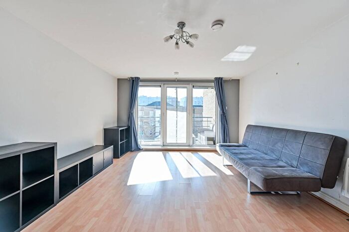 1 Bedroom Flat To Rent In Glaisher Street, Deptford, London, SE8