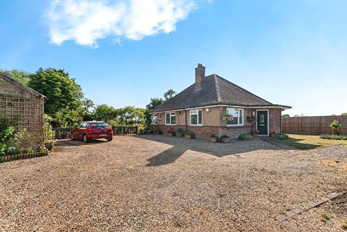 2 Bedroom Bungalow For Sale In High Street, Rampton, Cambridge, Cambridgeshire, CB24