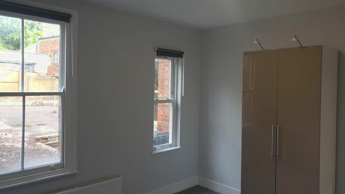 3 Bedroom Flat To Rent In Manor Park Crescent, Edgware, HA8