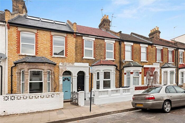3 Bedroom Terraced House To Rent In Meeson Street, London, E5