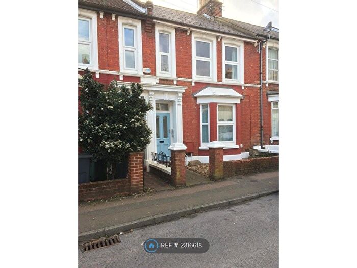 1 Bedroom Flat To Rent In Sussex Avenue, Ashford, TN24
