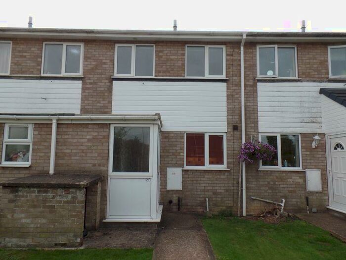 2 Bedroom Terraced House To Rent In Foyle Close, Lincoln, LN5