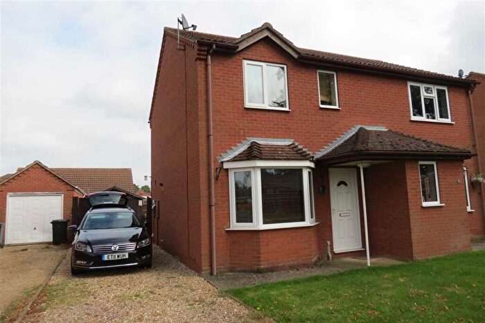 2 Bedroom Semi Detached House To Rent In Castle Lane, Coningsby, LN4