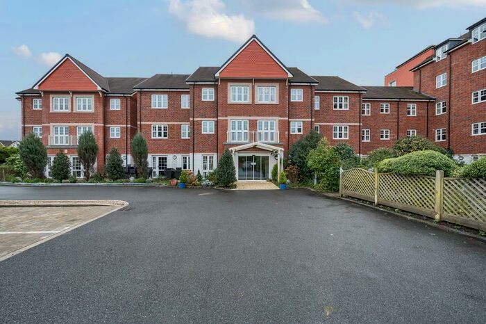 1 Bedroom Retirement Property To Rent In Maidenhead, Berkshire, SL6