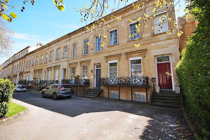 1 Bedroom Flat To Rent In Royal Parade, Cheltenham, GL50