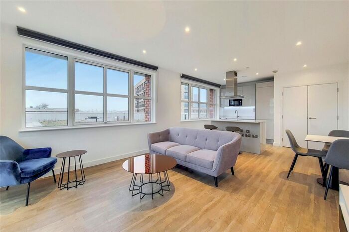 1 Bedroom Flat To Rent In Maritime Street, London, SE16