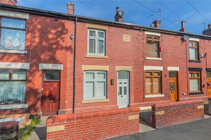 2 Bedroom Terraced House For Sale In Bentgate Street, Newhey, Rochdale, Greater Manchester, OL16