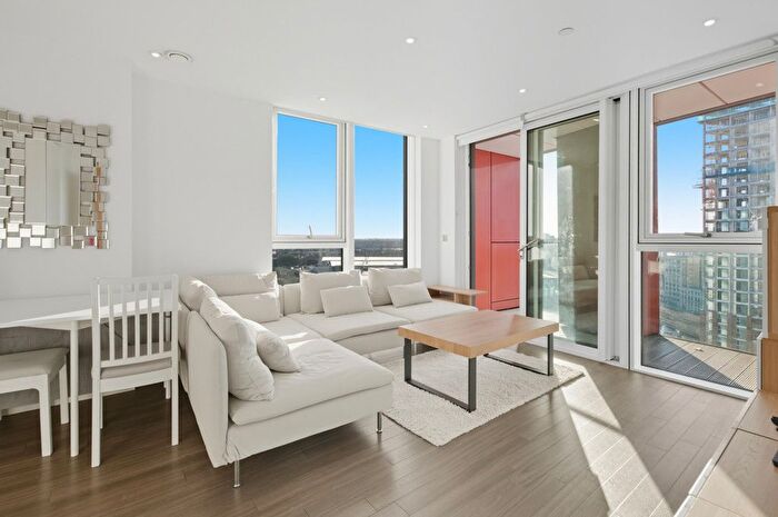 2 Bedroom Flat To Rent In Pinto Tower, Hebden Place, Nine Elms Point, SW8