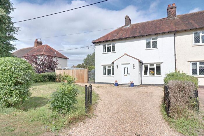 4 Bedroom Semi-Detached House For Sale In Parkside, Matching Tye, Harlow, CM17