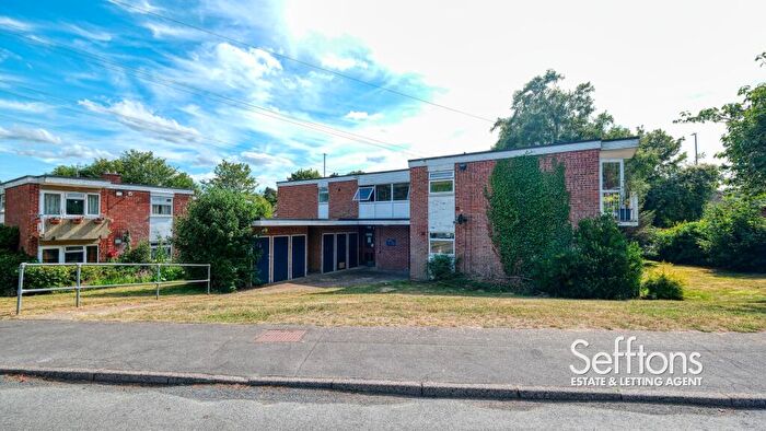 1 Bedroom Flat For Sale In Gargle Hill, Norwich, Norfolk, NR7