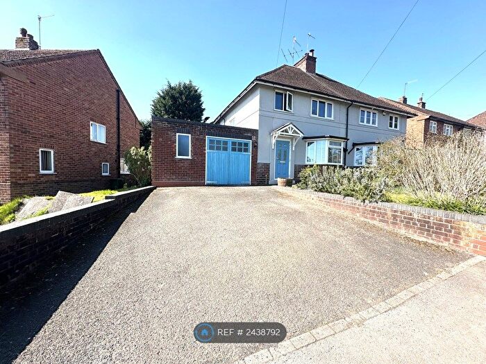 3 Bedroom Semi-Detached House To Rent In Rigby Lane, Bromsgrove, B60