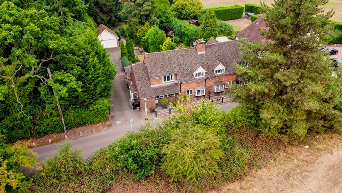 3 Bedroom Cottage For Sale In Haunch Cottage, Haunch Lane, Sutton Coldfield, B76