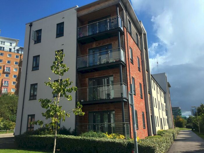 2 Bedroom Apartment To Rent In Sinclair Drive, Basingstoke, RG21