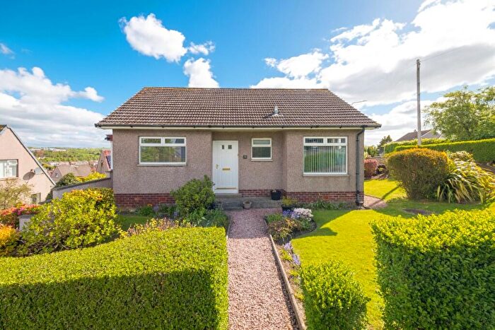 2 Bedroom Detached Bungalow For Sale In Garvock Hill, Dunfermline, Fife, KY12
