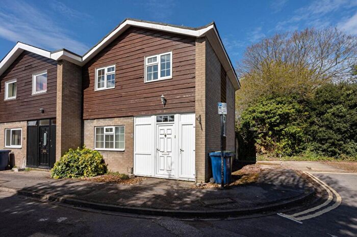 3 Bedroom Property For Sale In Shelford Place, Headington, OX3