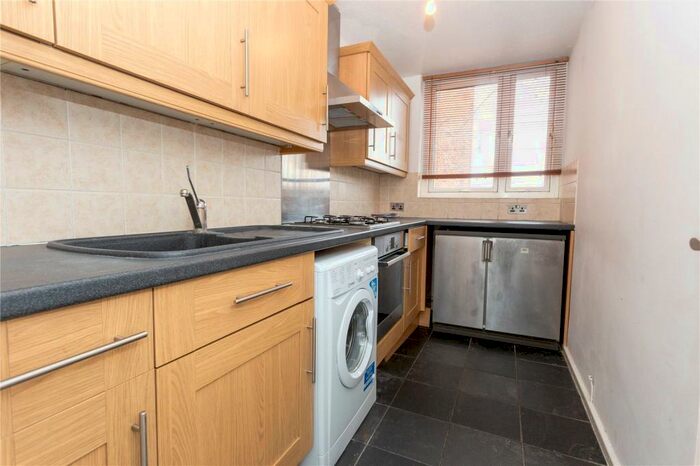 1 Bedroom Apartment To Rent In Bermondsey, London, SE16