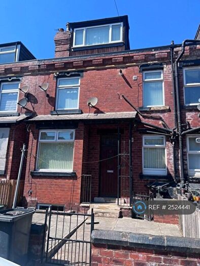 2 Bedroom Terraced House To Rent In Arthington Grove, Leeds, LS10