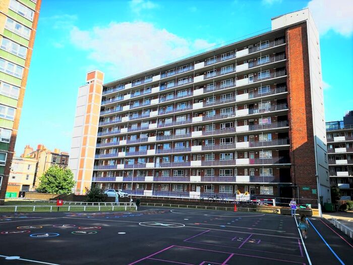 3 Bedroom Flat To Rent In Blemundsbury, Dombey Street, London, WC1N