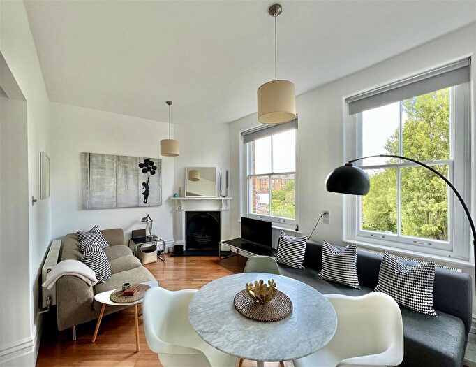 1 Bedroom Flat For Sale In Lauderdale Mansions, Lauderdale Road, W9