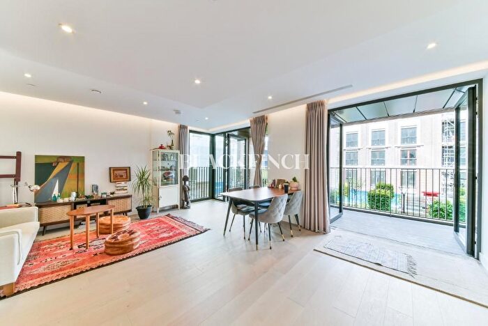 2 Bedroom Flat To Rent In Salutation Gardens, London, WC1X