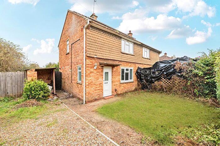 2 Bedroom Semi-Detached House For Sale In Sawyers Crescent, Maidenhead, SL6