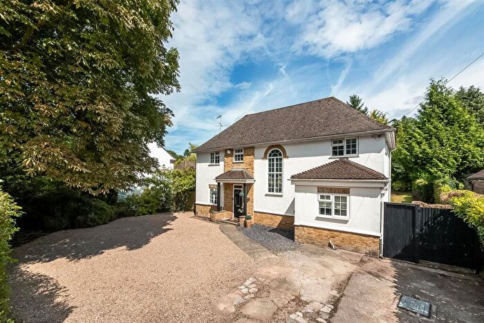 5 Bedroom Detached House To Rent In Harestone Valley Road, Caterham, CR3