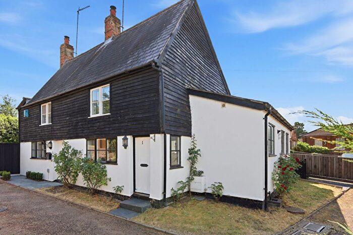 2 Bedroom Terraced House For Sale In Stevenage Road, Little Wymondley, SG4