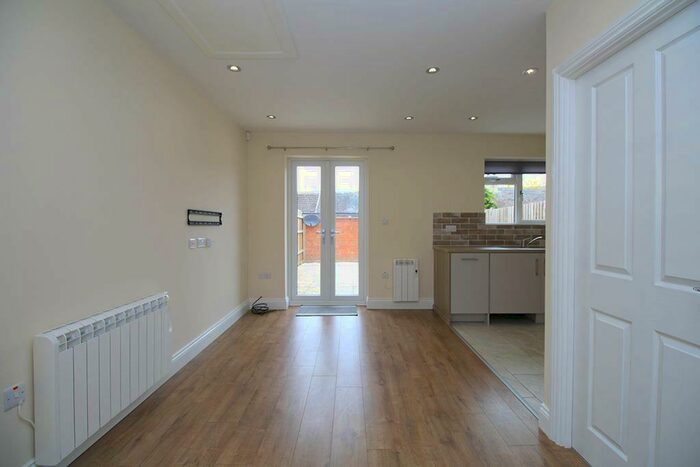 1 Bedroom Detached Bungalow To Rent In St. Phillips Road, Burton-On-The-Wolds, LE12