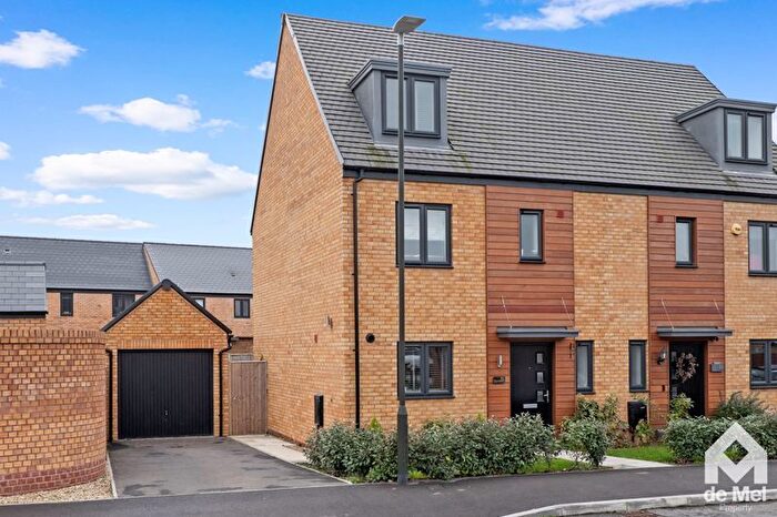 4 Bedroom Semi-Detached House For Sale In Ruby Avenue, Bishops Cleeve, Cheltenham, GL52