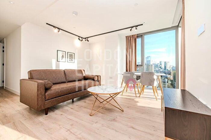 2 Bedroom Apartment To Rent In Valencia Tower, Bolinder Place London, EC1V
