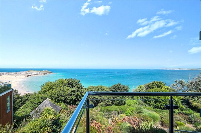 2 Bedroom Flat For Sale In Trelyon Avenue, St. Ives, Cornwall, TR26