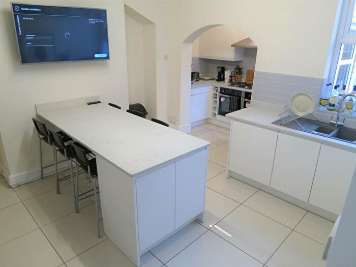 8 Bedroom Terraced House To Rent In £pppw, Balmoral Road, Fallowfield, M14