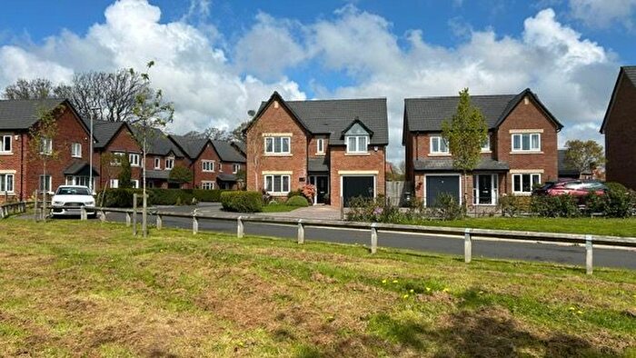 4 Bedroom Detached House For Sale In Chipchase Grove, Durham, DH1