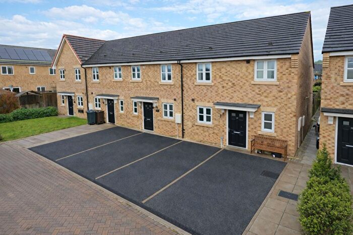 3 Bedroom End Terrace House For Sale In Grazier Close, Thorpe Willoughby, Selby, North Yorkshire, YO8