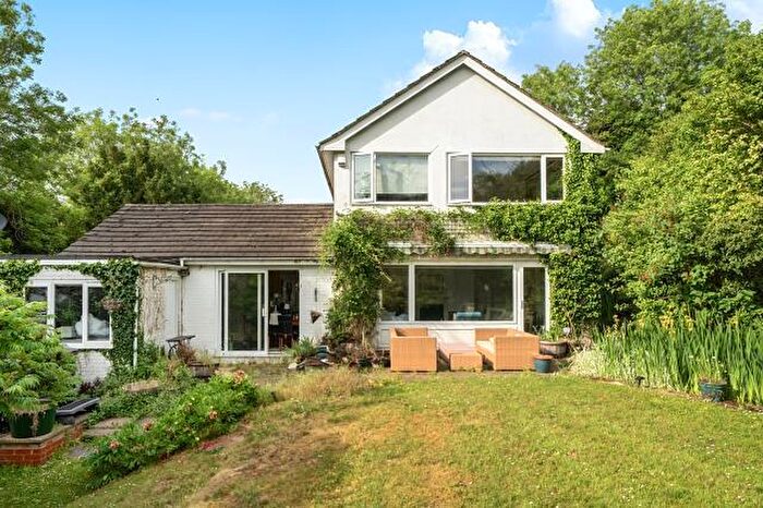 4 Bedroom Detached House For Sale In White Hill, Chesham, Buckinghamshire, HP5