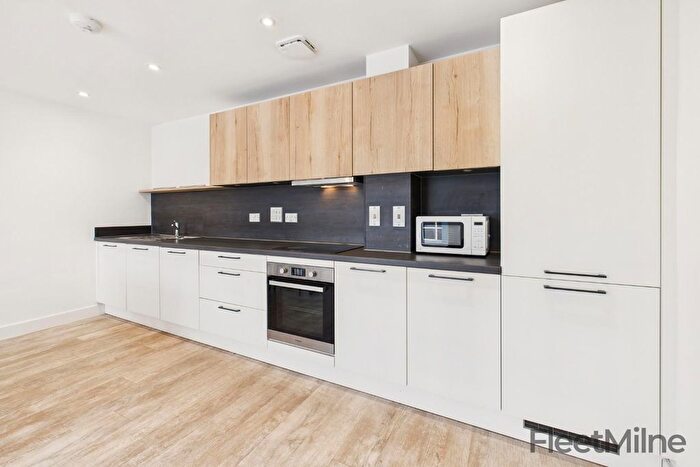 2 Bedroom Flat To Rent In Cliveland Street, Birmingham, B19