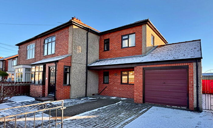 3 Bedroom Semi Detached House For Sale In Richmond Road, Leyburn, DL8