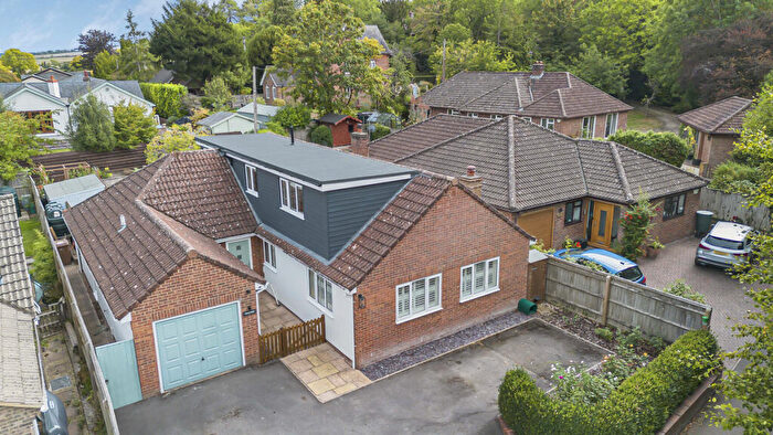 5 Bedroom Detached House For Sale In Stream Road, Upton, OX11
