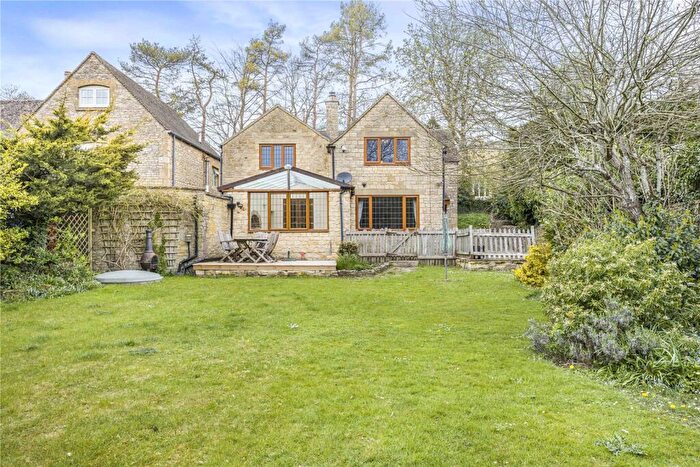 3 Bedroom House For Sale In Shipton Oliffe, Cheltenham, Gloucestershire, GL54