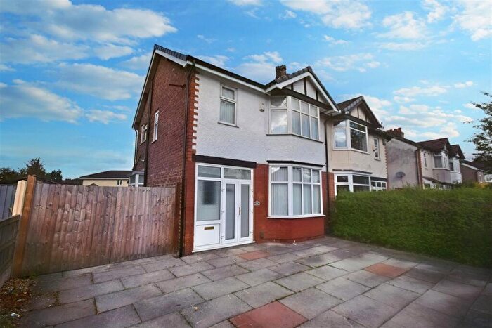 3 Bedroom Semi Detached House For Sale In Adswood Road, Stockport, SK3
